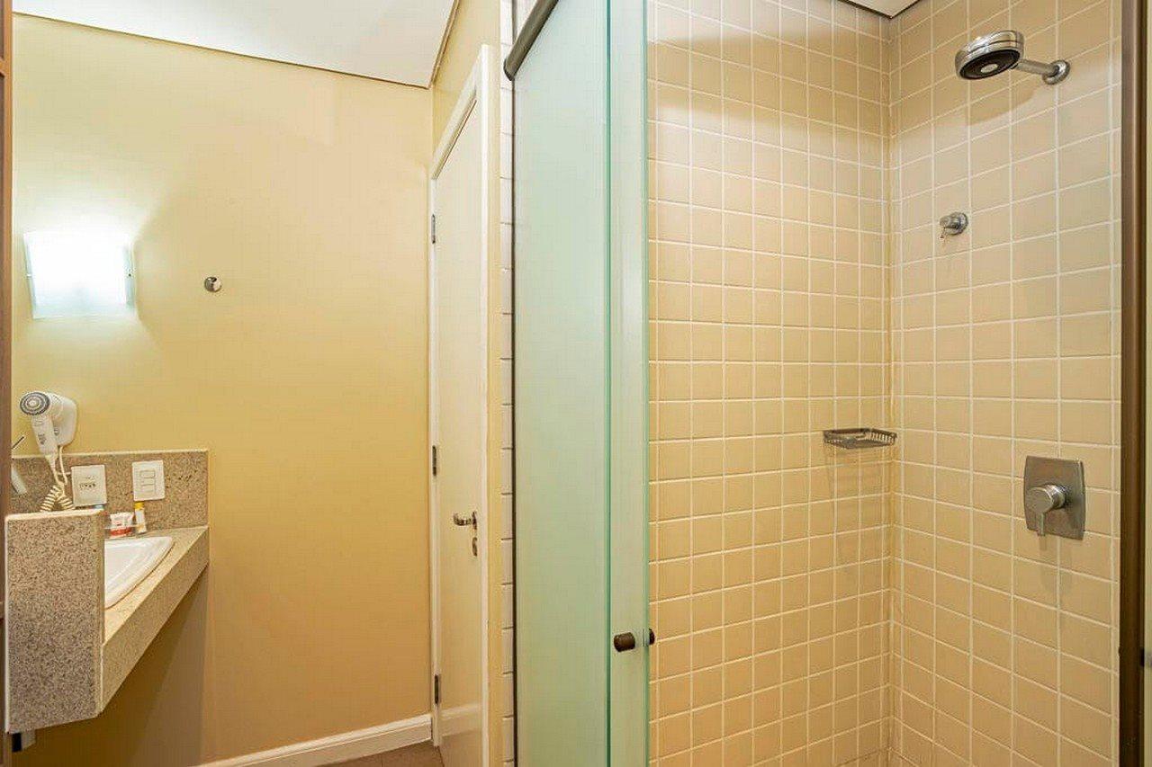 Slim Cuiaba Aeroporto Hotell Exteriör bild