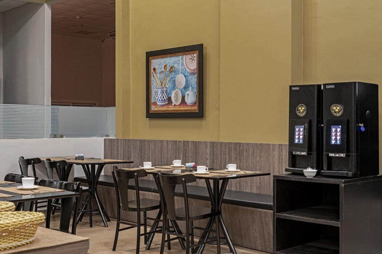 Slim Cuiaba Aeroporto Hotell Exteriör bild
