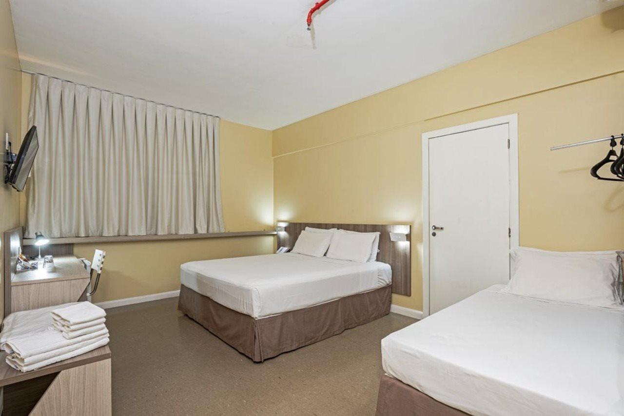 Slim Cuiaba Aeroporto Hotell Exteriör bild