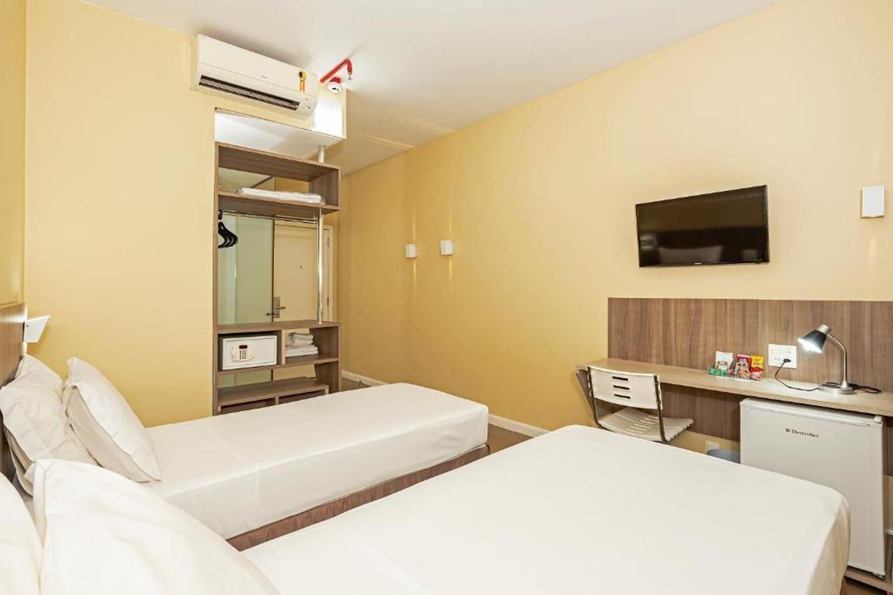 Slim Cuiaba Aeroporto Hotell Exteriör bild
